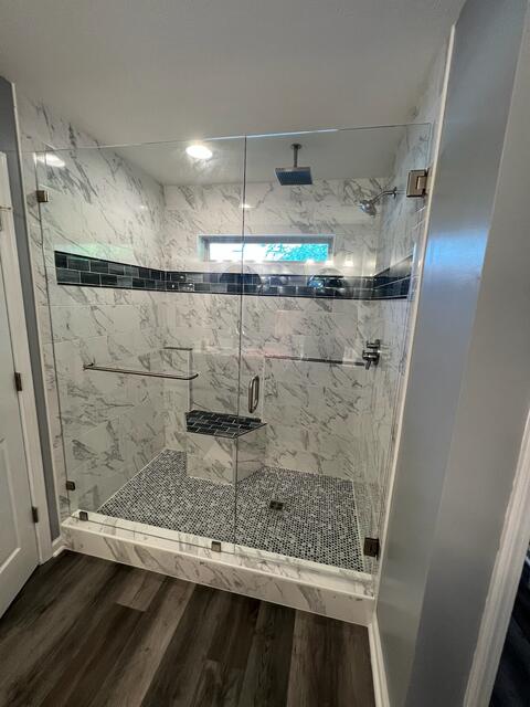 Navy vanity bath — photo 7