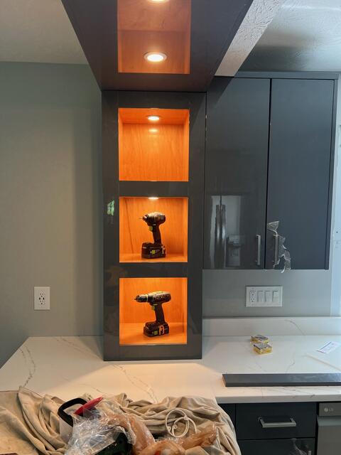 Contemporary charcoal kitchen — photo 3