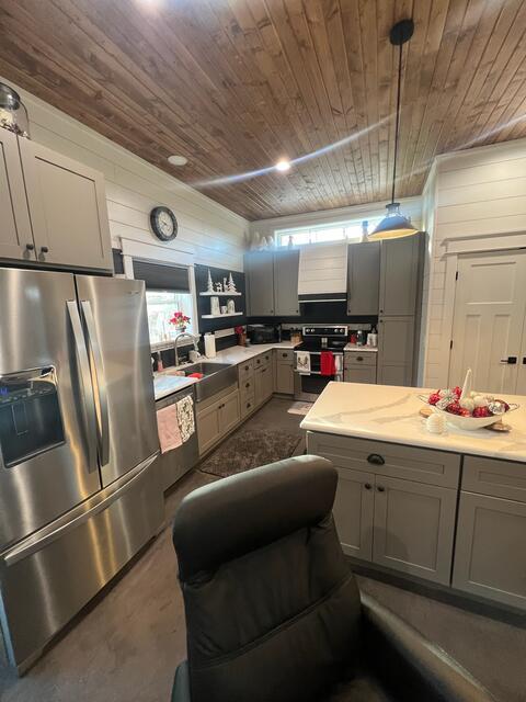 Modern farmhouse kitchen — photo 10