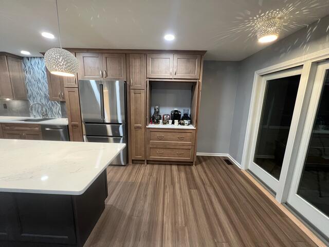 Warm maple kitchen — photo 4