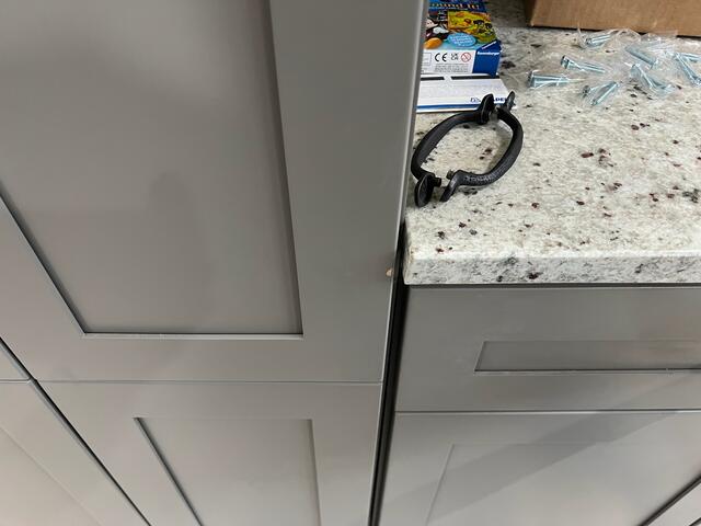 Warm maple kitchen — photo 14