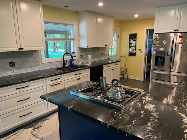 Navy island kitchen — photo 4