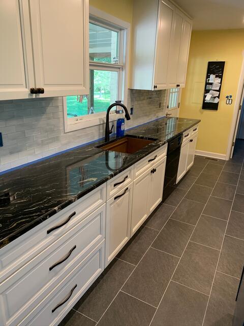 Navy island kitchen — photo 9