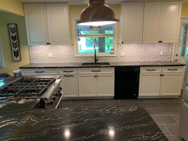 Navy island kitchen — photo 17
